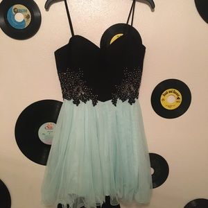 Dillard’s homecoming dress